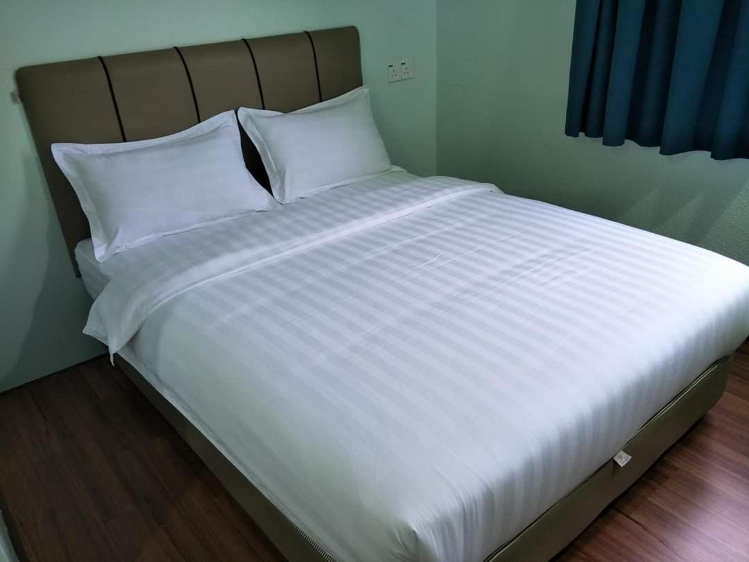 Salim Room Sibu Bagian luar foto