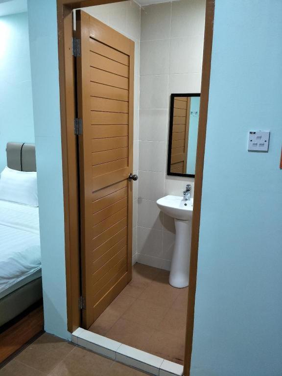Salim Room Sibu Bagian luar foto